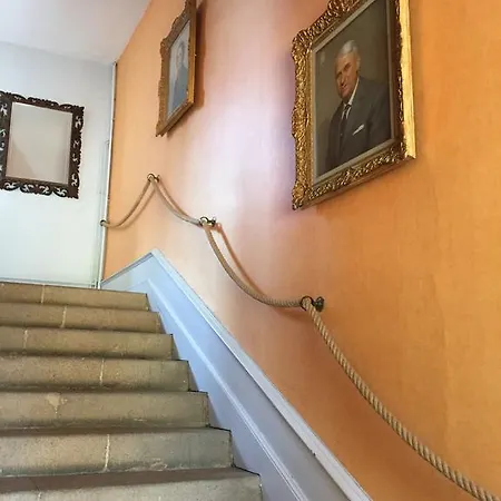 Chateau De Piedouault Jallais