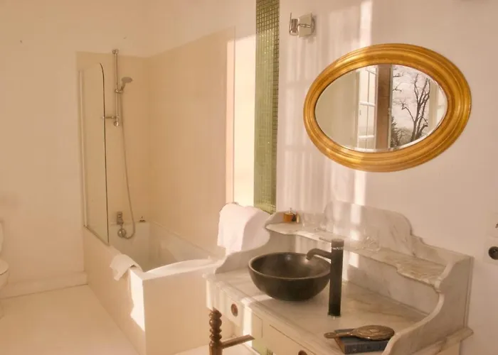 Chateau De Piedouault *